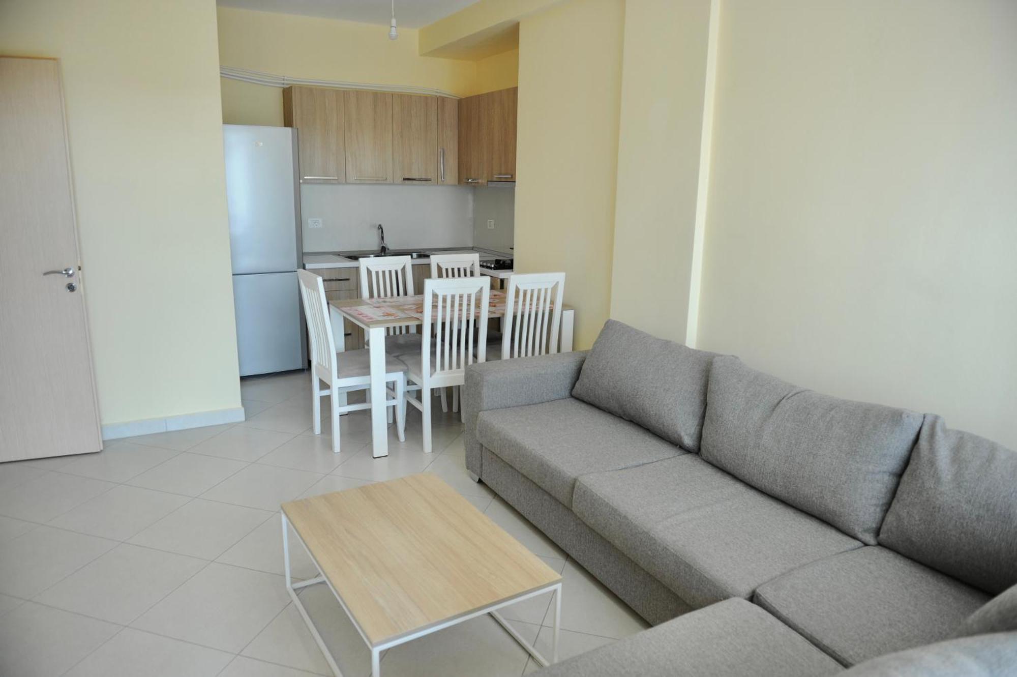 Plazhi San Pietro Hotel Fish Land מראה חיצוני תמונה