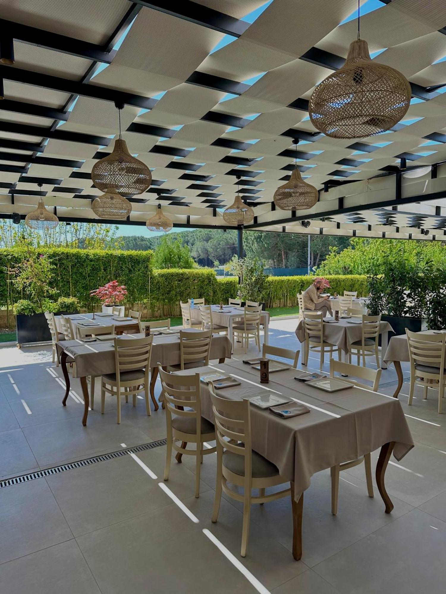 Plazhi San Pietro Hotel Fish Land מראה חיצוני תמונה