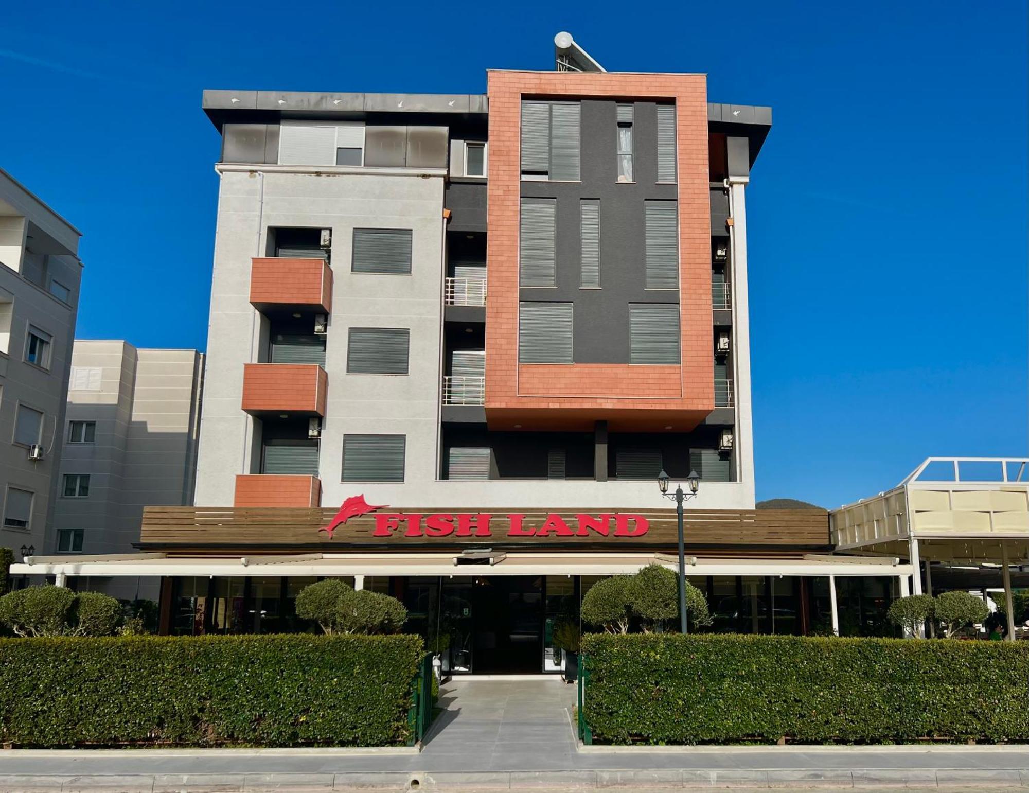 Plazhi San Pietro Hotel Fish Land מראה חיצוני תמונה