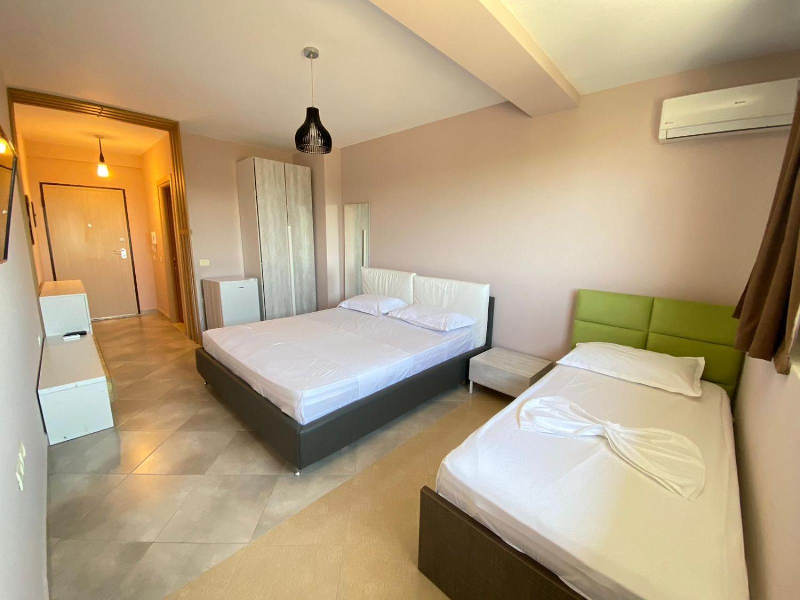 Plazhi San Pietro Hotel Fish Land מראה חיצוני תמונה