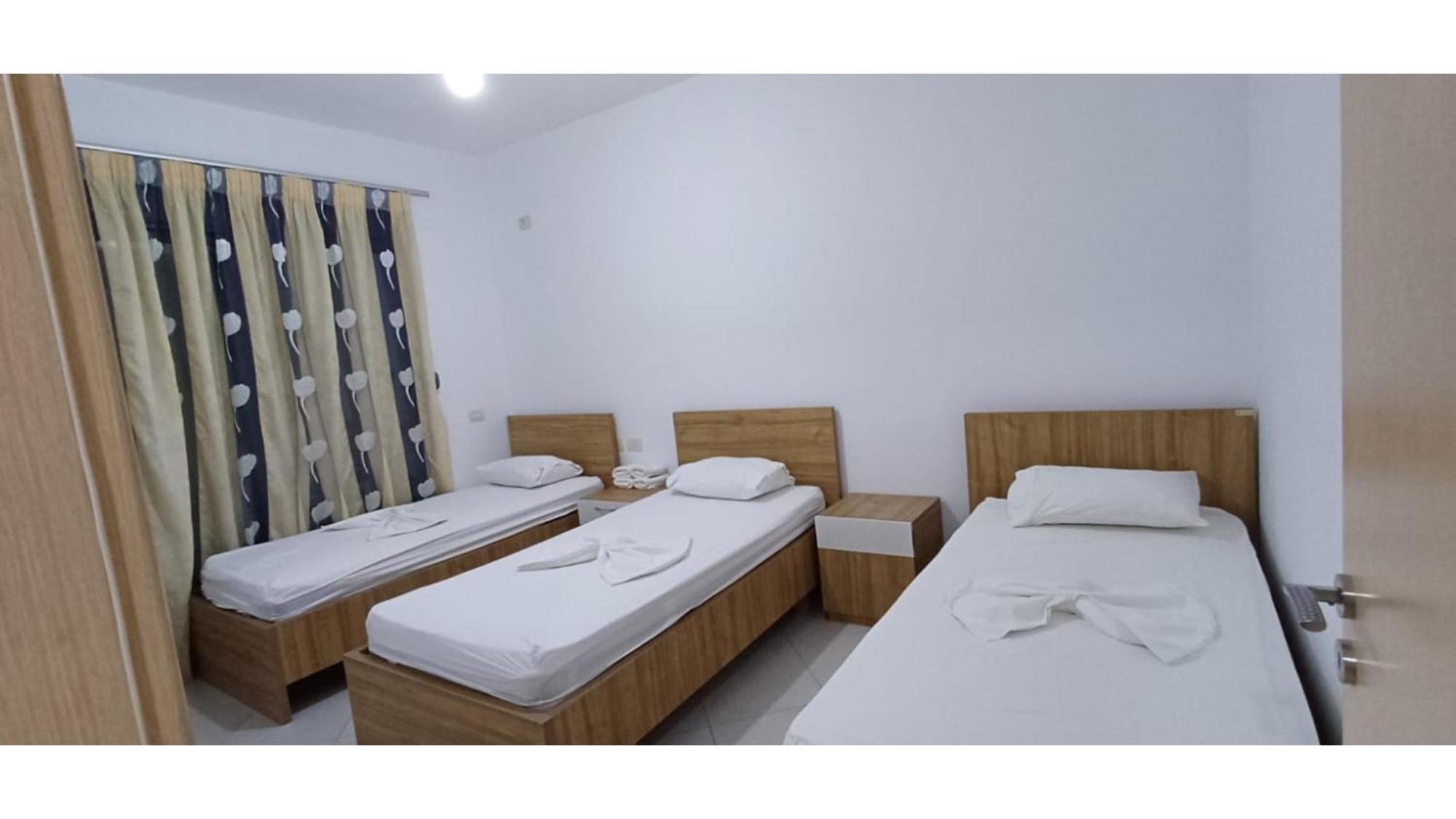 Plazhi San Pietro Hotel Fish Land מראה חיצוני תמונה