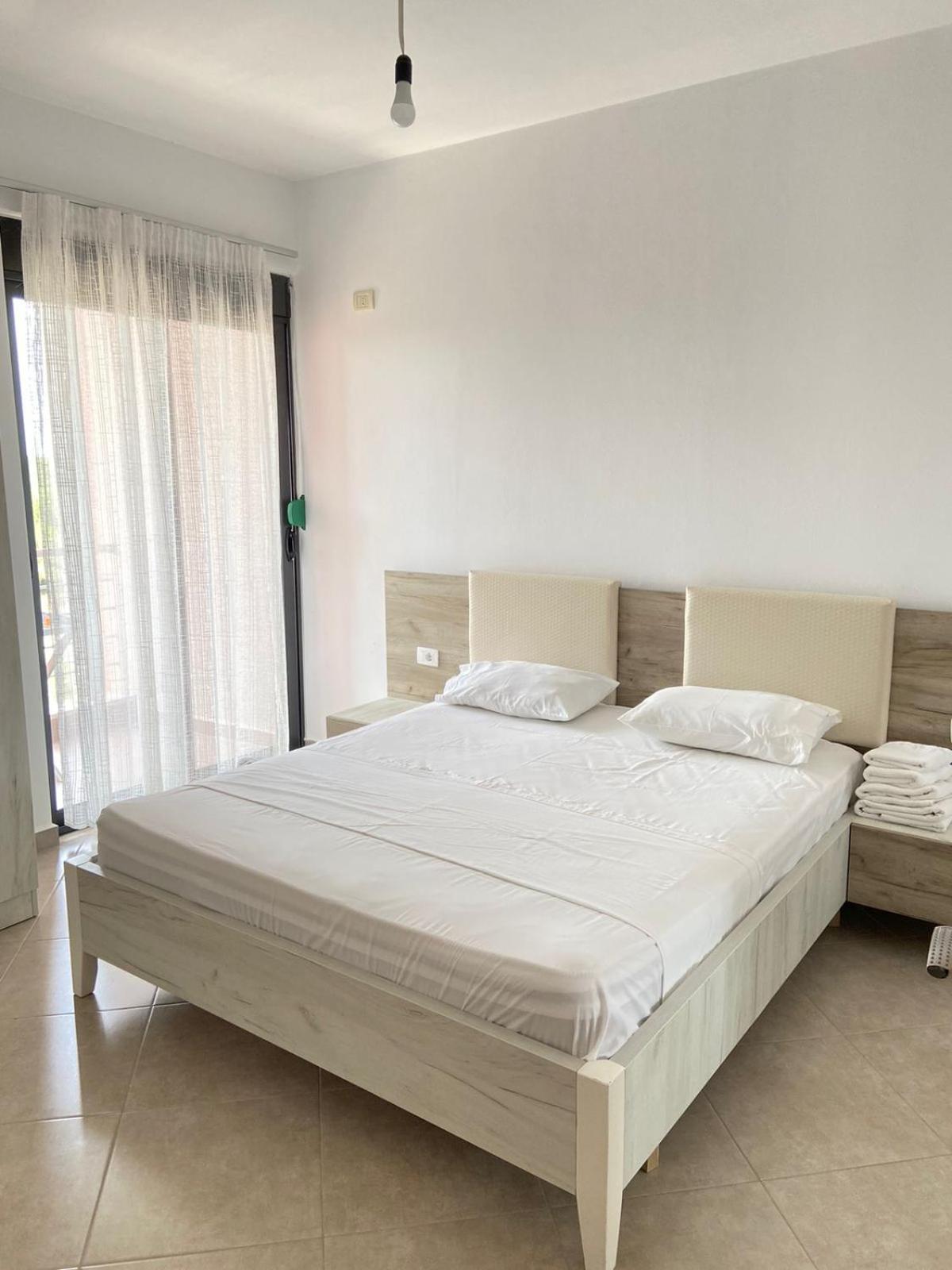 Plazhi San Pietro Hotel Fish Land מראה חיצוני תמונה